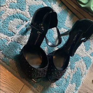 Brand new! Only used twice!